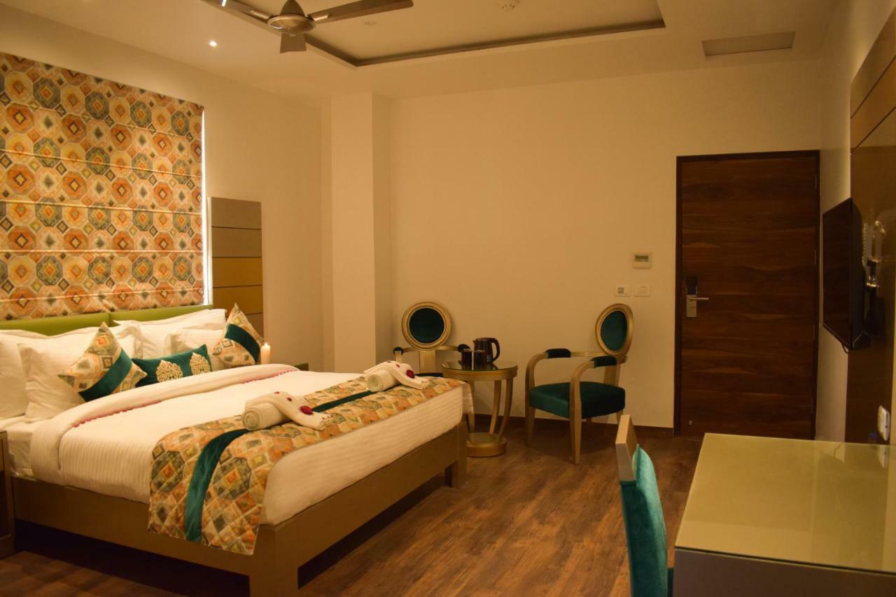 One Earth Gg Regency Hotel Amritsar Exterior photo