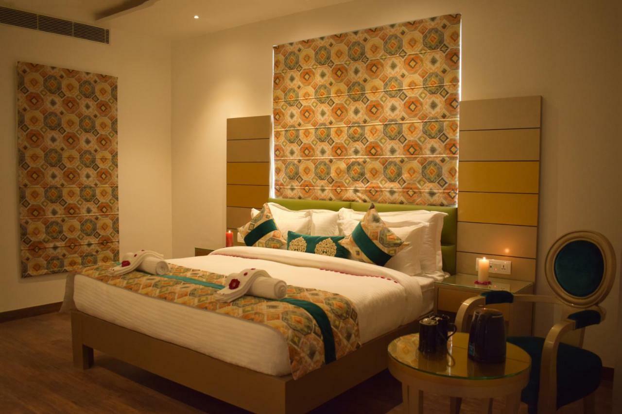 One Earth Gg Regency Hotel Amritsar Exterior photo