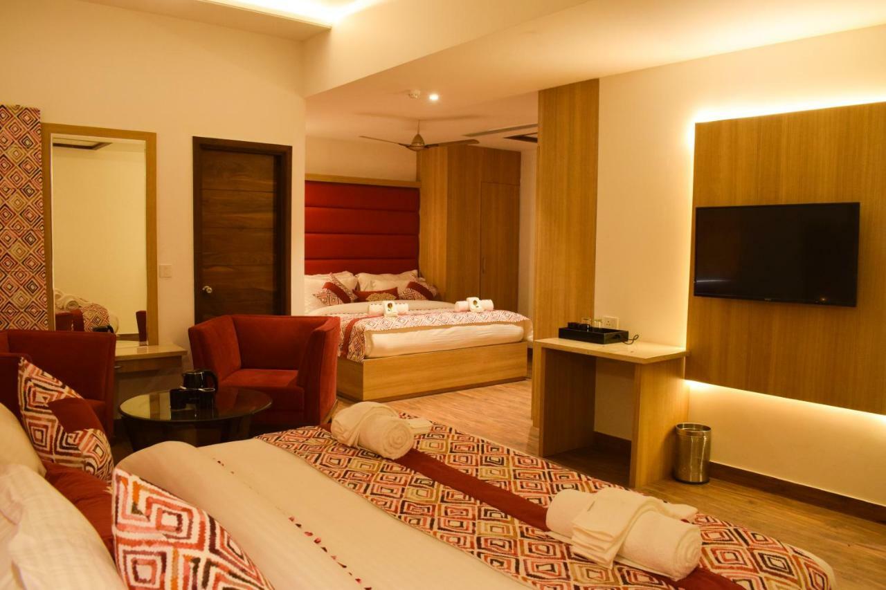 One Earth Gg Regency Hotel Amritsar Exterior photo